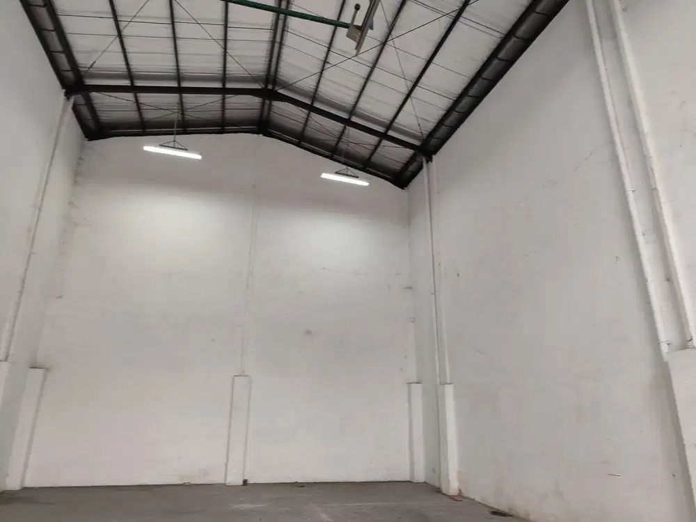 Gudang bagus siap pakai di green sedayu bizpark cakung