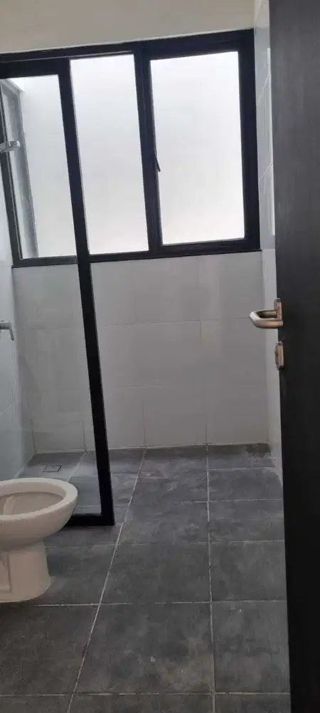 Rumah minimalis , brand new