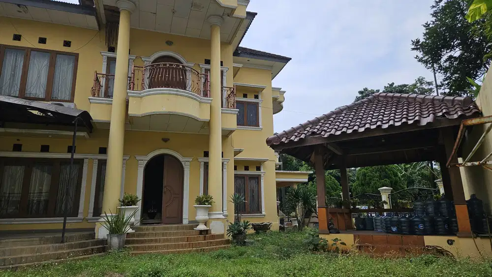 Dijual Rumah Besar Luas Bagus di Eramas 2000 Cakung, Jakarta Timur