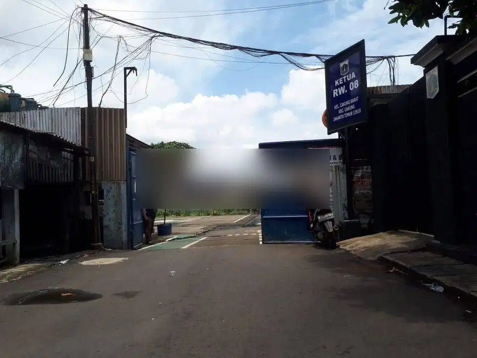 Hamparan Tanah Luas Eks Pabrik Siap Pakai di Jalan Raya Tipar Cakung Jakarta Timur