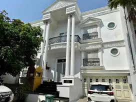 Rumah PIK Kuda Laut Mediterania Boulevard Venice 14x18 Hoek SHM
