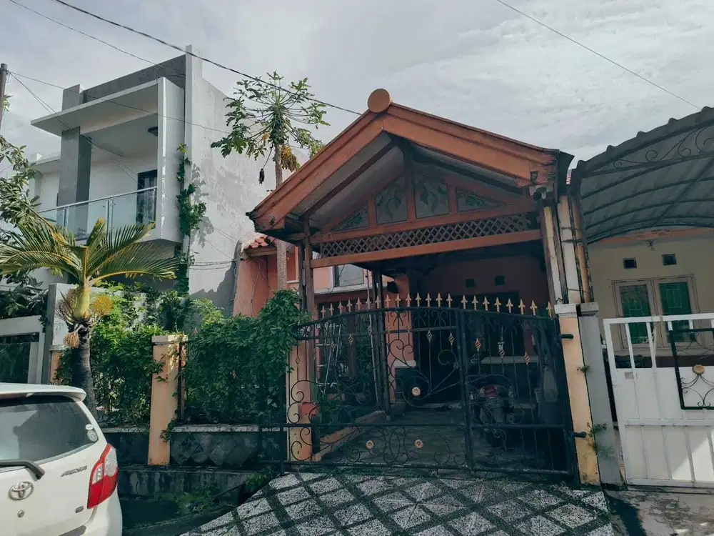 Dijual Rumah Nyaman Bagus di Cluster Taman Sari, Harapan Indah Bekasi