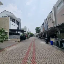 Rumah di grand puri grisenda bagus dan terawat