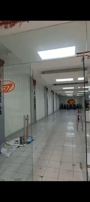 Disewakan Ruko Pasar Baru Samanhudi lantai Dasar