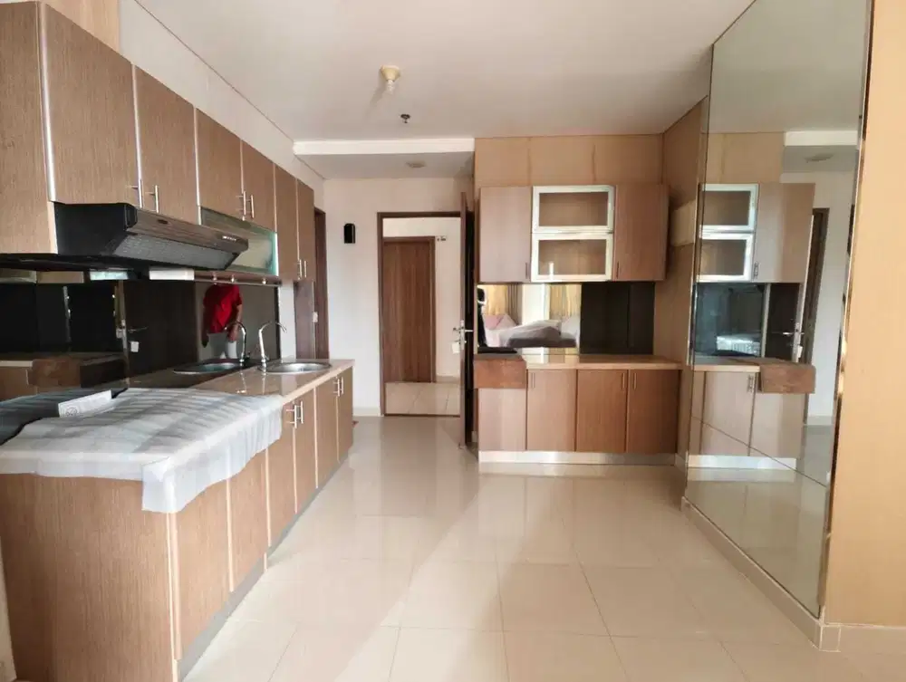 APARTMENT SUNTER ICON 3BR FURNISHED LANTAI HOKI MURAH FURNISHED