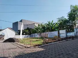 rukos exclusif siap bangun, selangkah kampus UMM Malang
