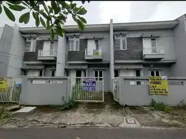 rumah baru di taman Alfa indah jaksel