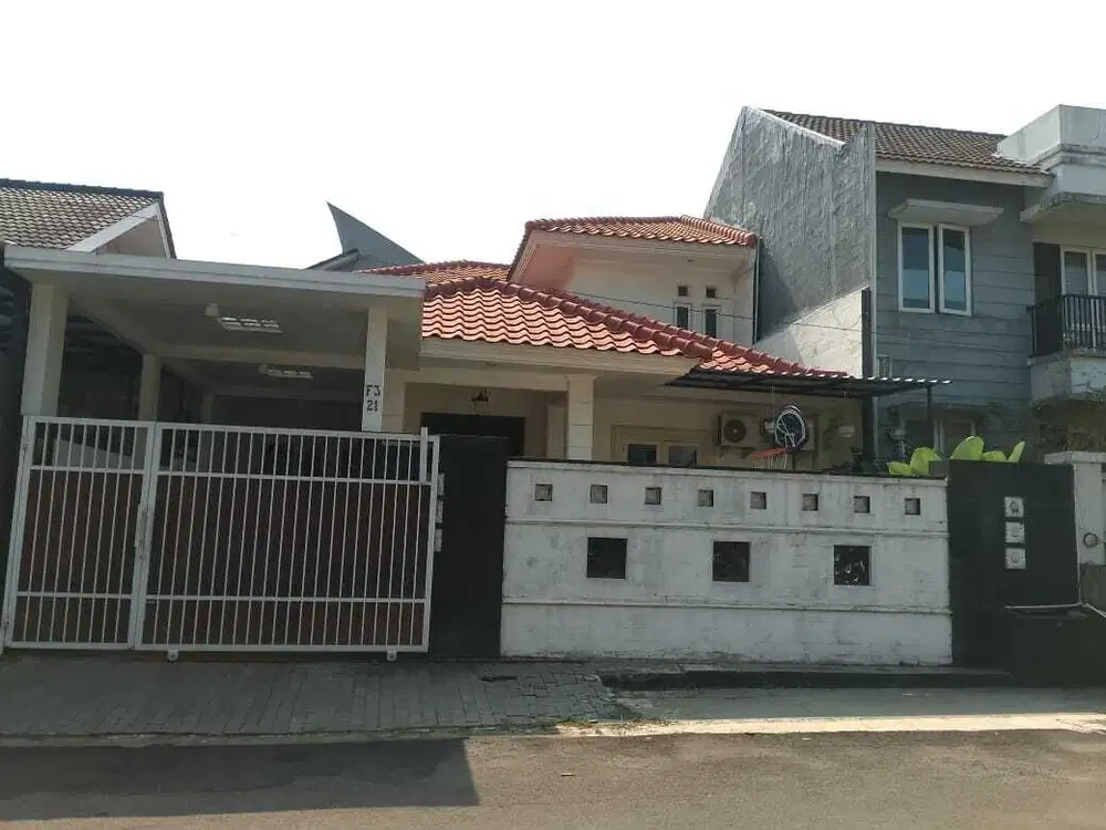 Rumah Lama di Perum BSD Kencana Loka Serpong Tangerang