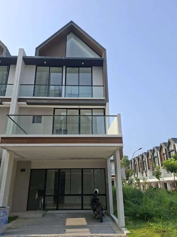 DIJUAL RUGI SUPER BU RUMAH OSAKA RESIDENCE PIK 2 UK 6x10 DIJAMIN MURAH