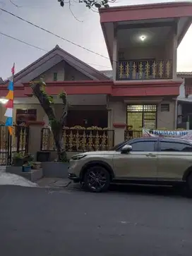 RUMAH NYAMAN SIAP HUNI UTAN KAYU MATRAMAN JAKARTA TIMUR