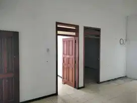 Murahh Pol Rumah di Ngagel Tama Dekat dengan Jalan Besar