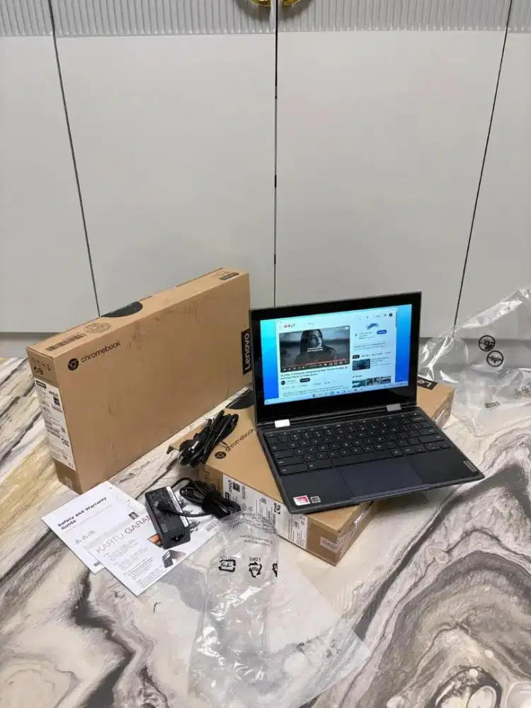 Lenovo Chromebook 300e