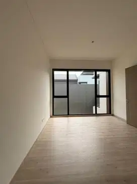 Dijual Rumah Besar Mewah Cantik Laurel Unit Badan Type 12 Nava Park