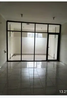 Vco - Dijual Cepat Ruko Semanan Puri Jakarta Barat 3 Lantai Tipe 4x11