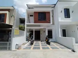 RUMAH MINIMALIS MURAH DI DEPOK DALAM PERUMAHAN, DEKAT STASIUN DEPOK