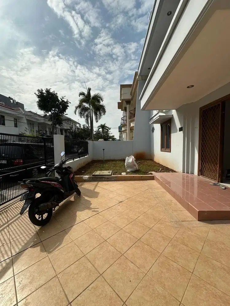 Disewakan rumah kirana