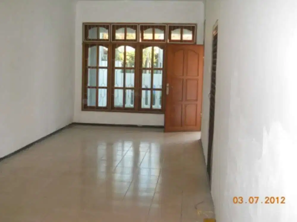 Jual cepat rumah siap huni Rungkut asri murah