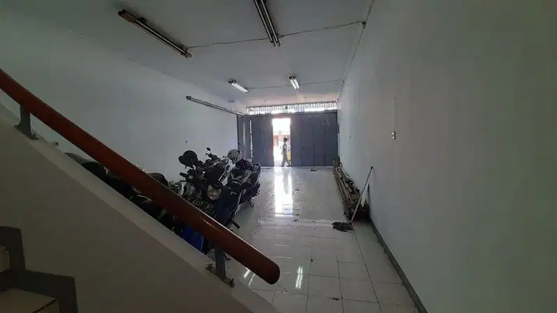 Dijual/Disewakan Ruko Lokasi Strategis di Jl Lengkong Bandung