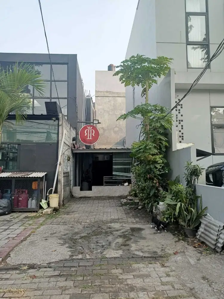 Dijual murah rumah di Pakubuwono Jakarta Selatan harga dibawah NJOP