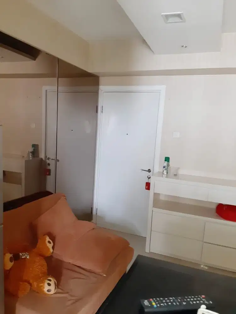 Apartment Green Pramuka City furnish bagus