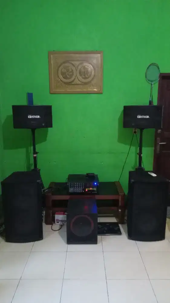 Ampli speker karaoke