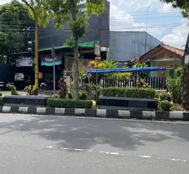 Harus Terjual Cepat Rumah Pinggir Jalan Sudirman Salatiga