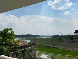 Rumah 2 Lantai Lake View Cluster Premium Kota Baru Parahyangan