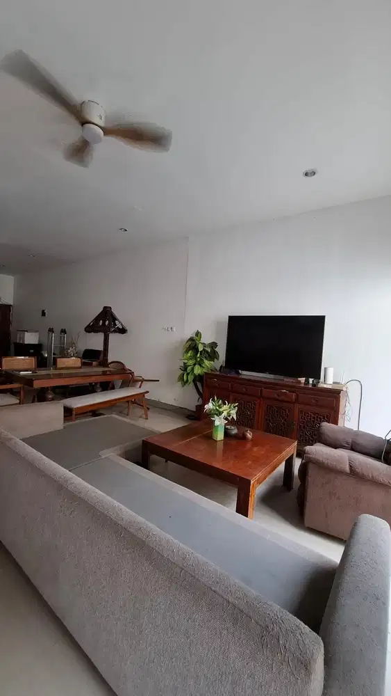 Dijual rumah murah lokasi banyak akses