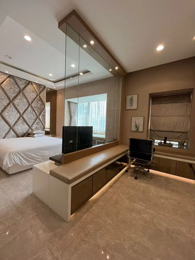Rumah Mewah BGM PIK DISEWA 13x18 Hook Full Furnish 550JT/TAHUN NEGO