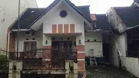 Rumah Dalam Perumahan di Condongcatur Dekat Pakuwon Mall, Kampus UGM & UPN