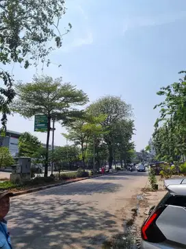 Disewakan Gedung Kantor Strategis Pinggir Jalan Raya Sunter