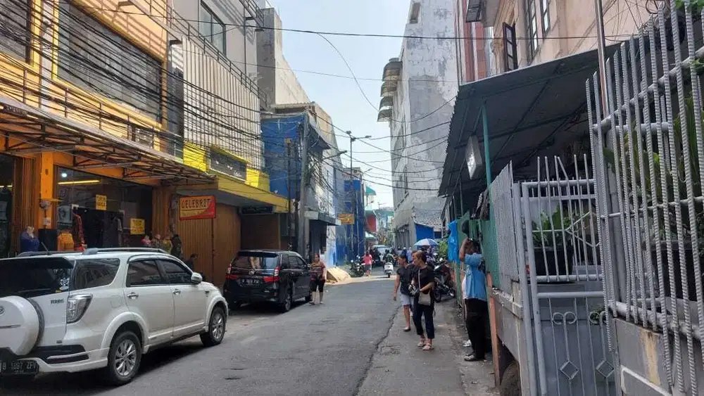 Dijual Ruko 4 Lantai Bagus di Pasar Baru, Jakarta Pusat