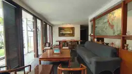 Rumah Villa 2 lantai di Sukamulya Sayap Pasteur, SHM
