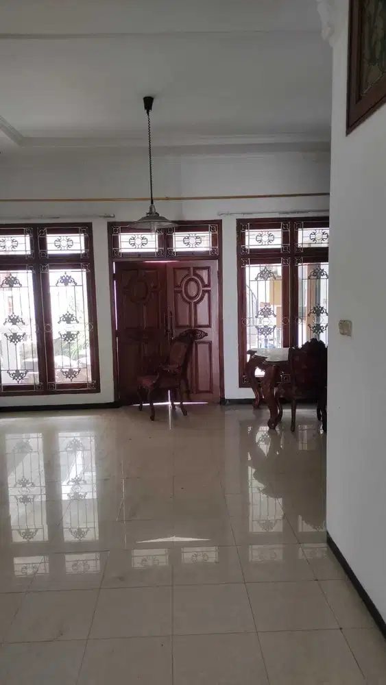 Jual rumah siap huni dharmahusada indah murah