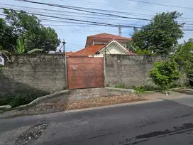 Rumah Bagus Siap Pakai di Cemani Solo Dekat Solo Kota