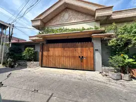 RUMAH DI JALAN LEBAK PERMAI III/102, GADING, TAMBAKSARI SURABAYA