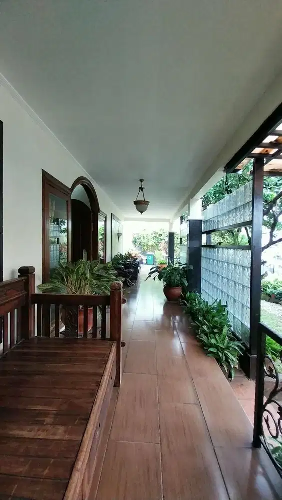 JUAL CEPAT RUMAH ASRI CANTIK SIAP HUNI DI PASAR MINGGU JAKARTA SELATAN