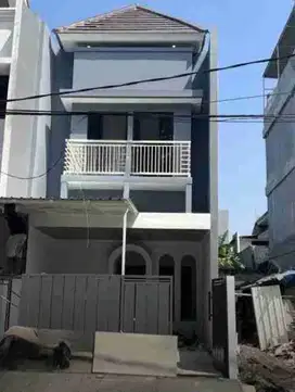 Di Jual Rumah Baru Kertomenanggal Surabaya