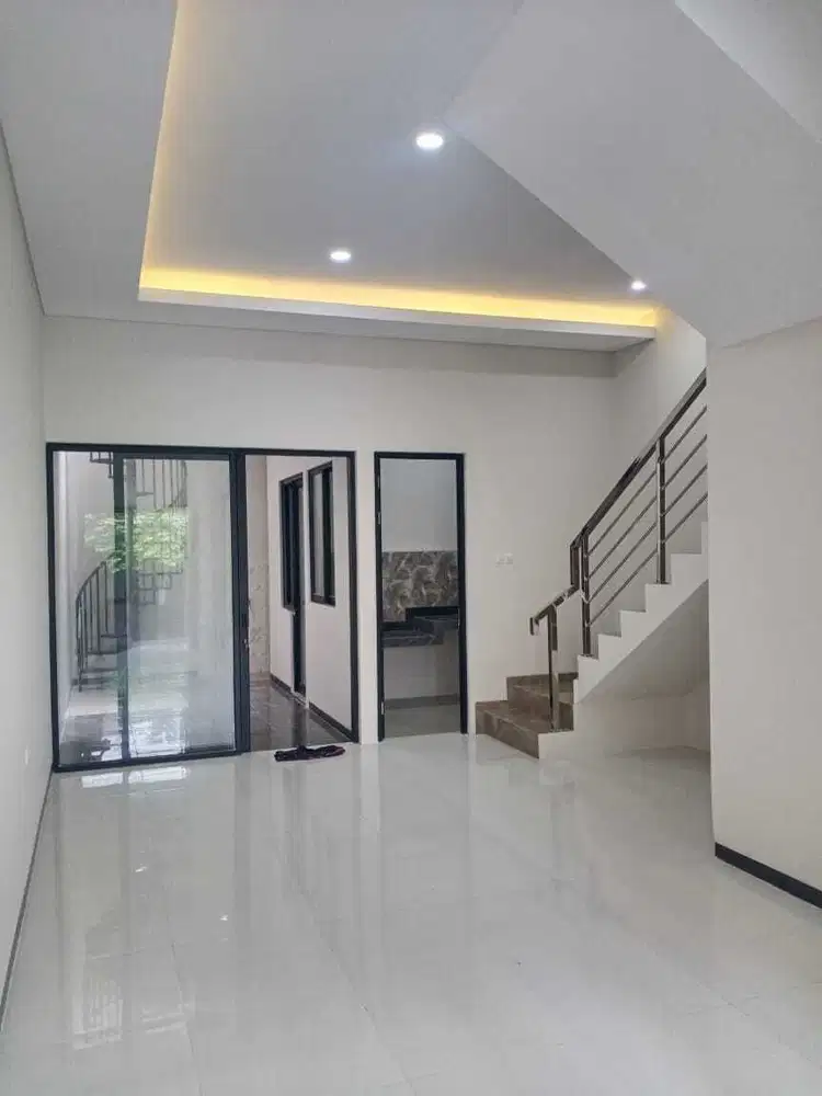 DIJUAL RUMAH BARU GRESS 2 LANTAI VILLA KALIJUDAN