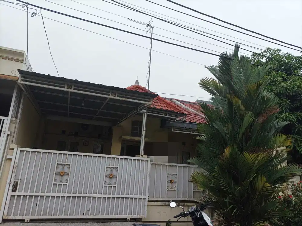 Dijual Rumah Siap Huni di Cluster Taman Sari, Harapan Indah Bekasi