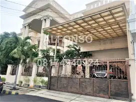 RUMAH HOOK SUPER CLASSIC MEDITERANIA DANAU INDAH BARAT