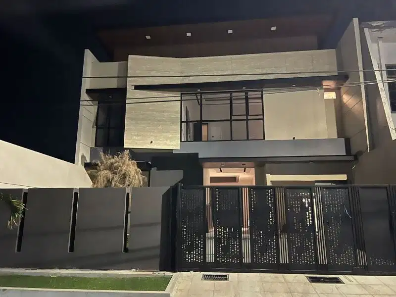 Rumah Gress Kertajaya Indah