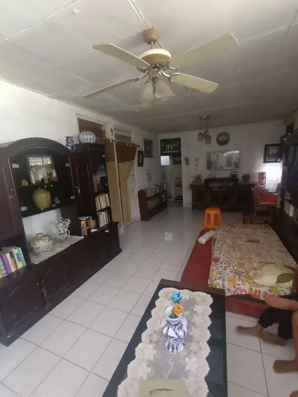 Dijual rumah di Bintaro Jakarta Selatan