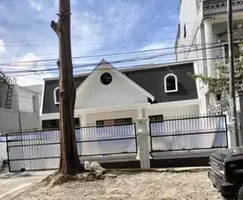 Disewakan rumah startegis murah sayaap burangtang buah batu bandung