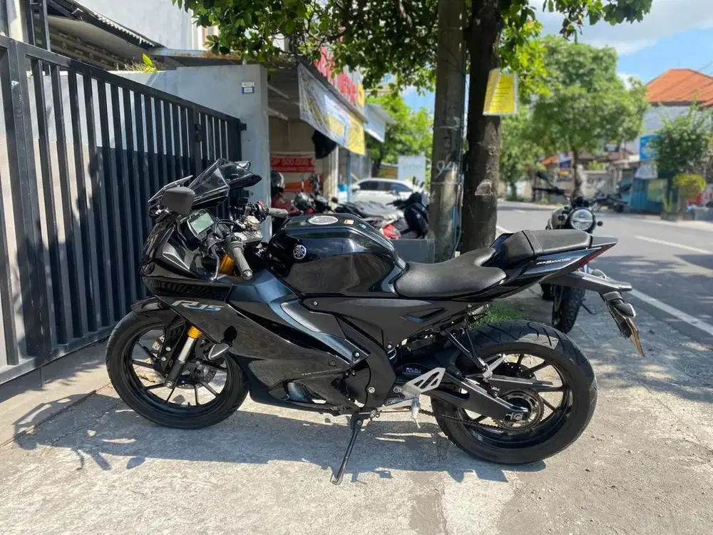 R 15 hitam low km deva motor