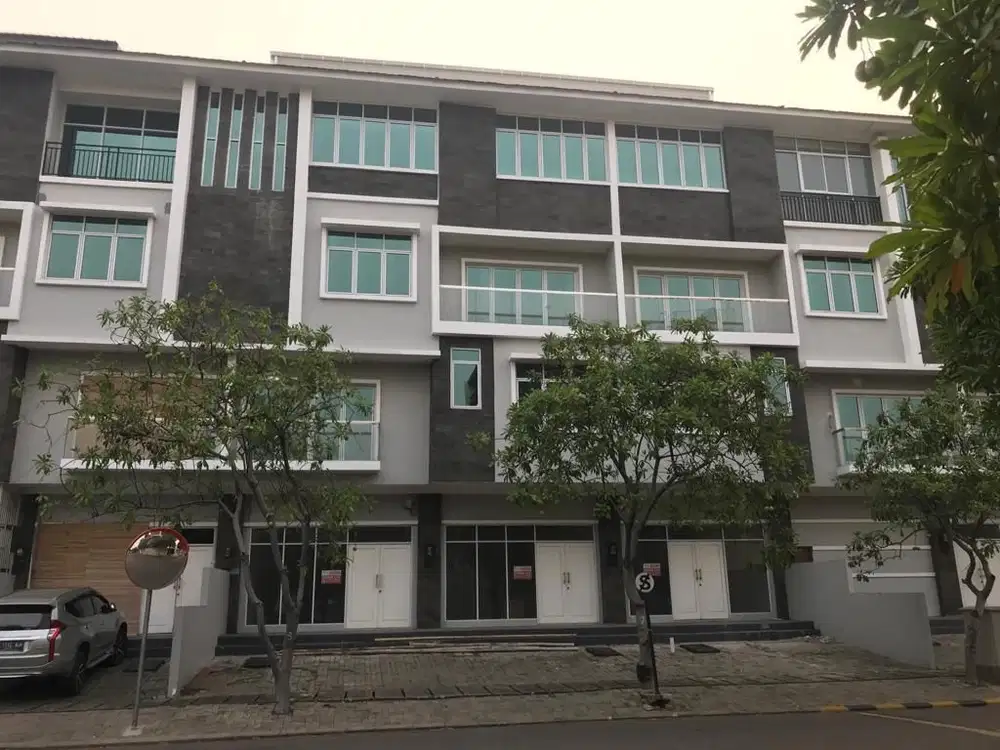Ruko 3 Gandeng Ada Lift Elang Laut Boulevard Pantai Indah Kapuk