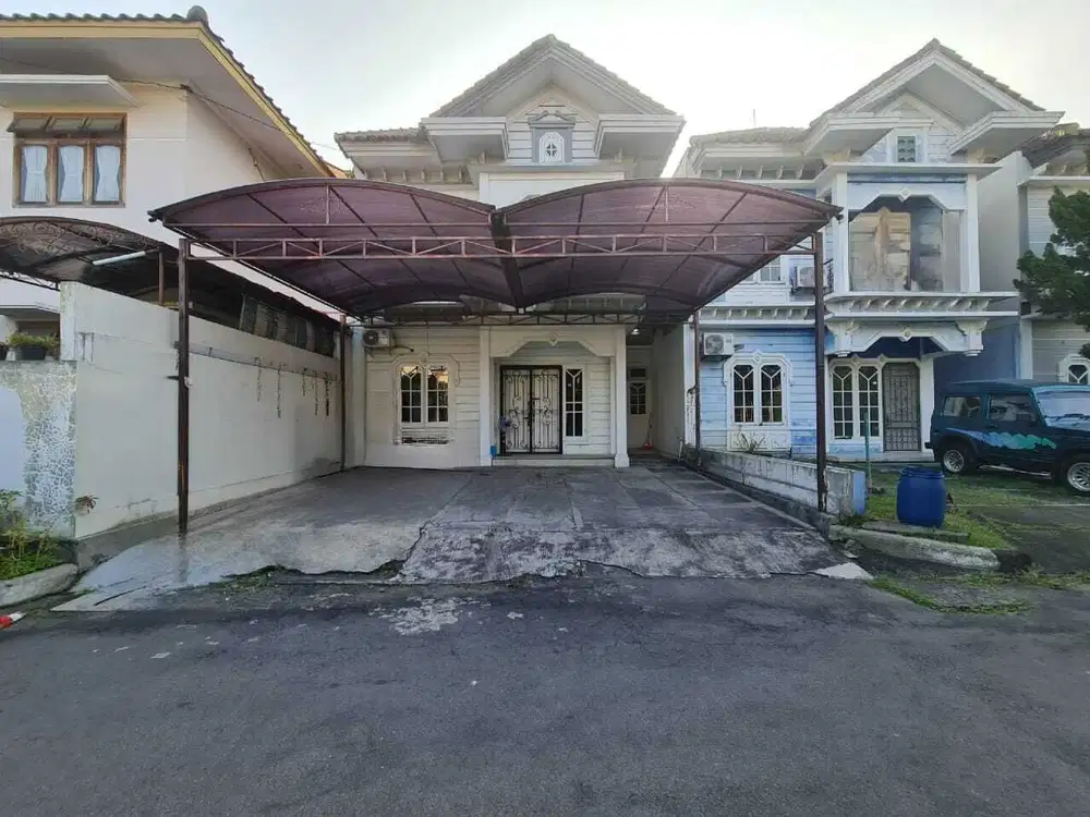 Rumah Bagus Siap Pakai di Perumahan Dekat Fajar Indah Solo