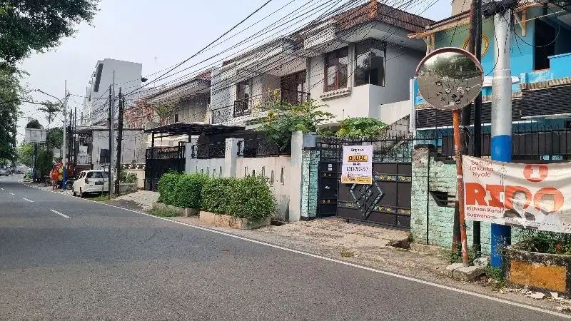 RUMAH TOMANG PLUS KOST 15 PINTU LANGSUNG CUAN