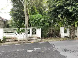 Dijual murah tanah di lokasi strategis Jombatan, Jombang, Jawa Timur