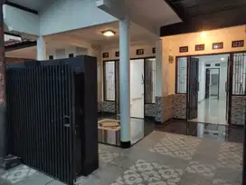 Disewa Rumah Terawat Nyaman Lokasi Strategis di Kopo Permai Bandung
